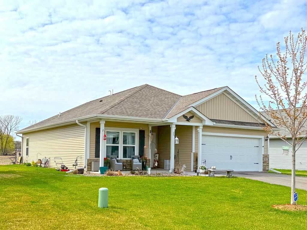 Photo of 501 Valley Drive W, Annandale, MN 55302 (MLS # 7060428)