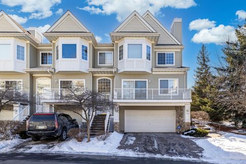 900 Fairfield Way Hopkins MN 55305