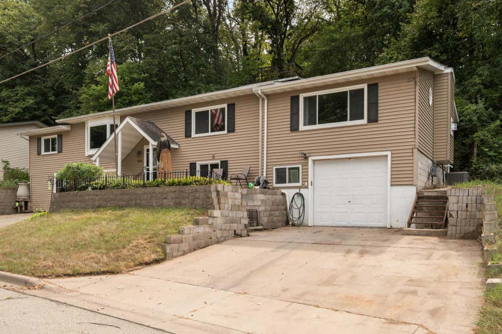 Photo of 3453 Forrest Lane, Red Wing, MN 55066 (MLS # 7089316)