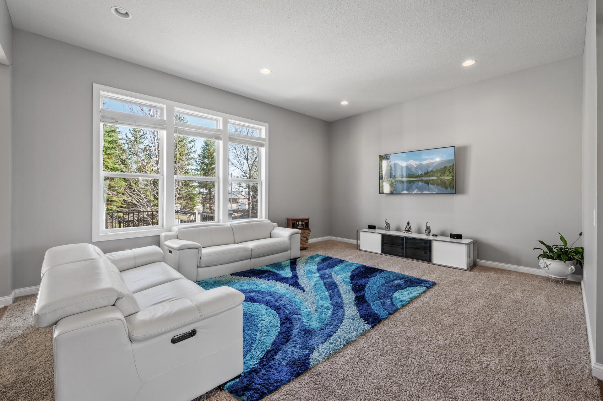 9181 Harrow Way