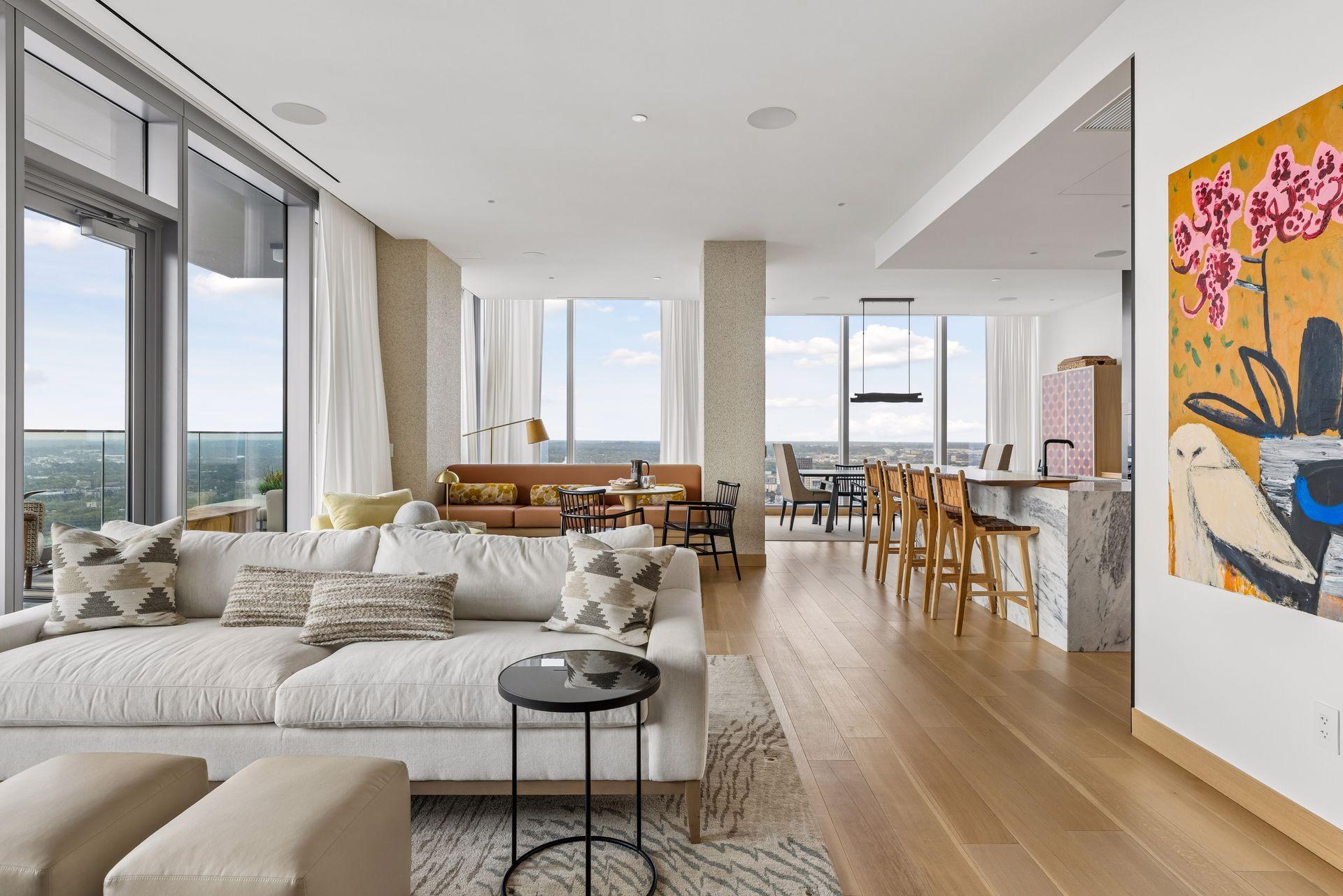 255 Hennepin Avenue 3103