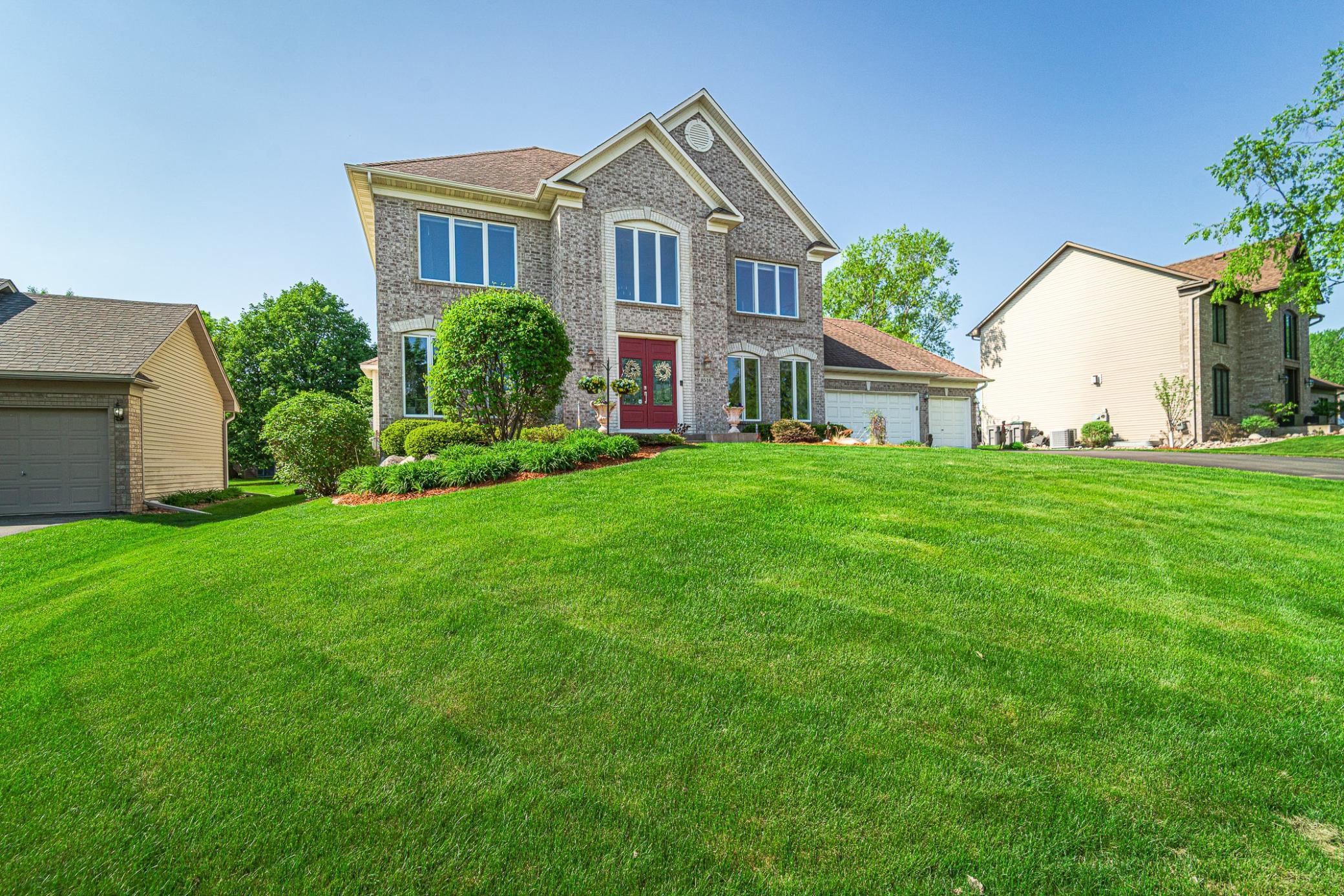 8516 Carriage Hill Circle