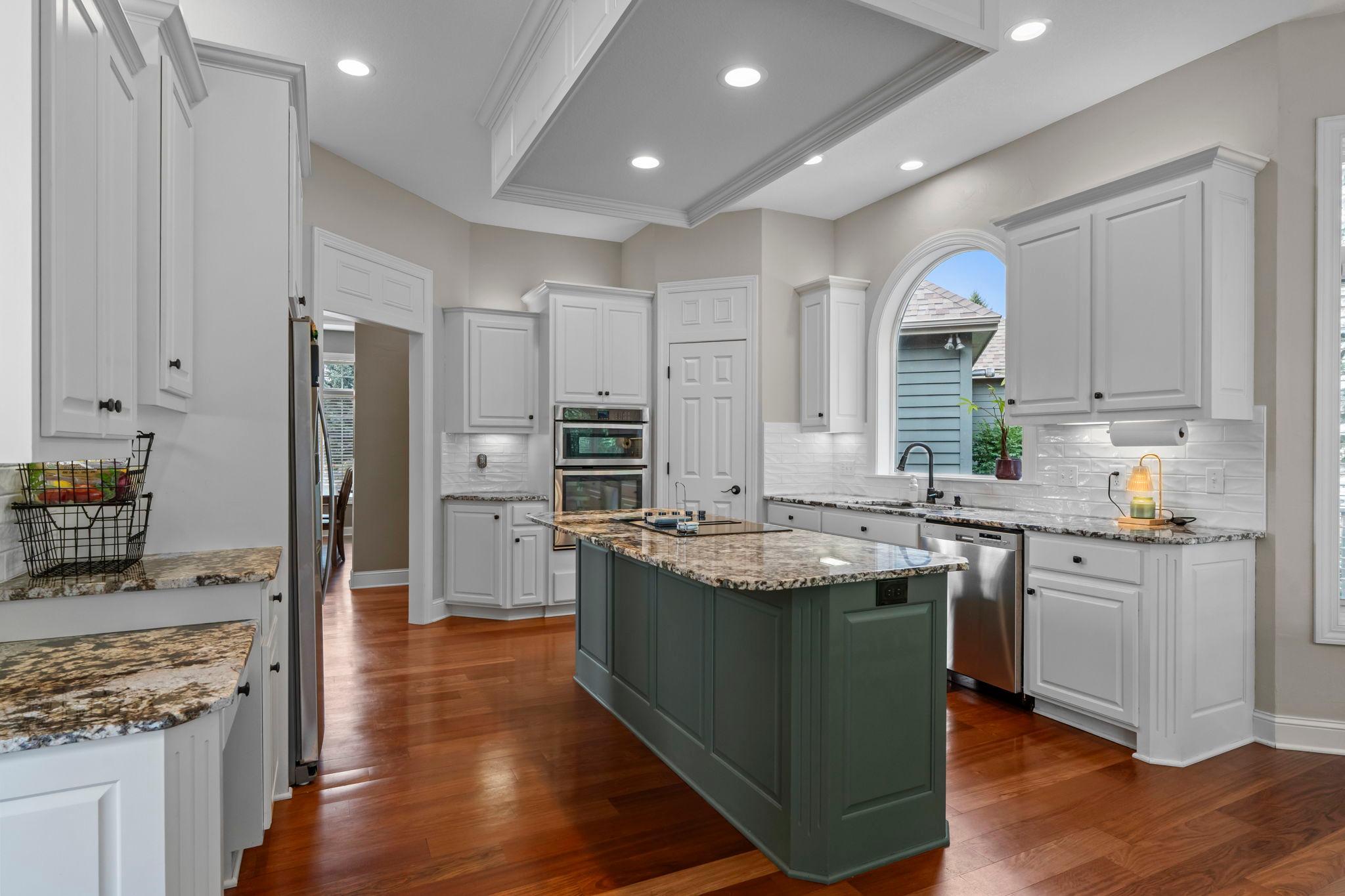 584 Vista Ridge Lane