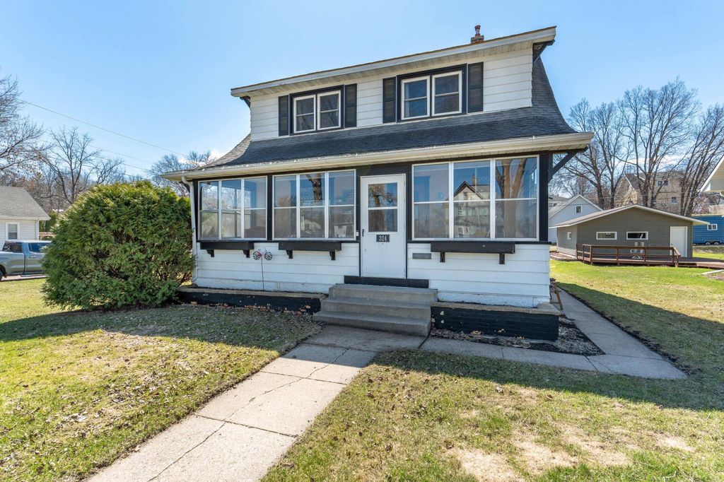 Photo of 324 E Vasa Avenue, Fergus Falls, MN 56537 (MLS # 7056067)