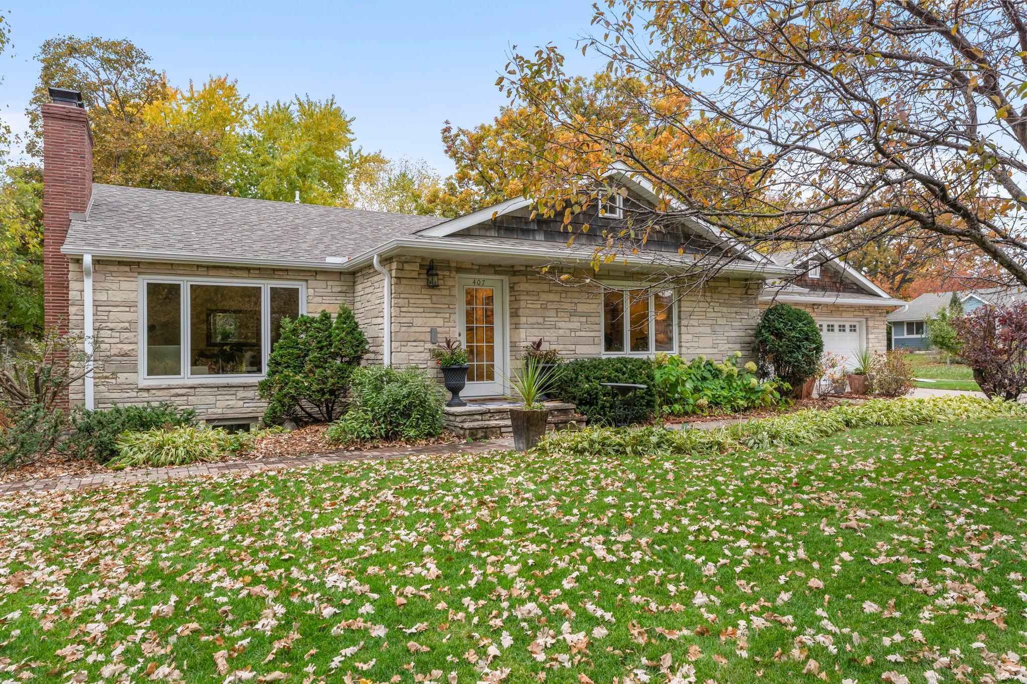 407 Turners Crossroad N