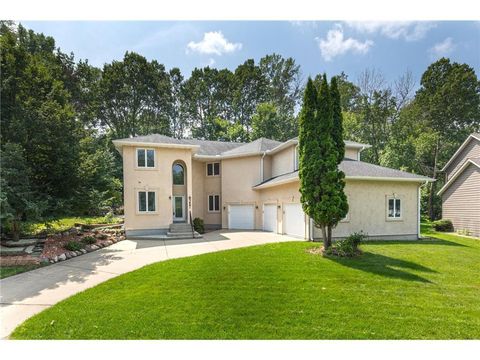 3681 Robin Lane Eagan MN 55122