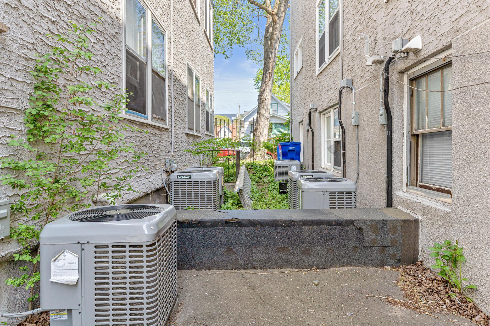 429 Fry Street