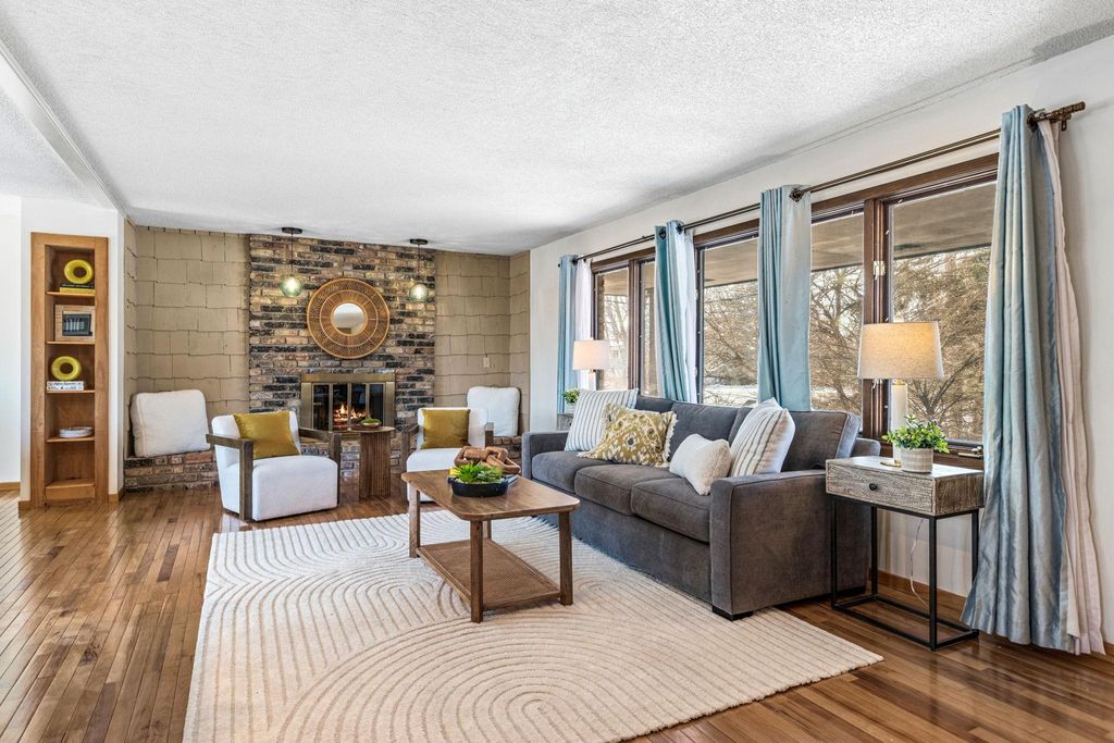 Photo of 3301 Edgemere Avenue, Saint Anthony, MN 55418 (MLS # 6819853)