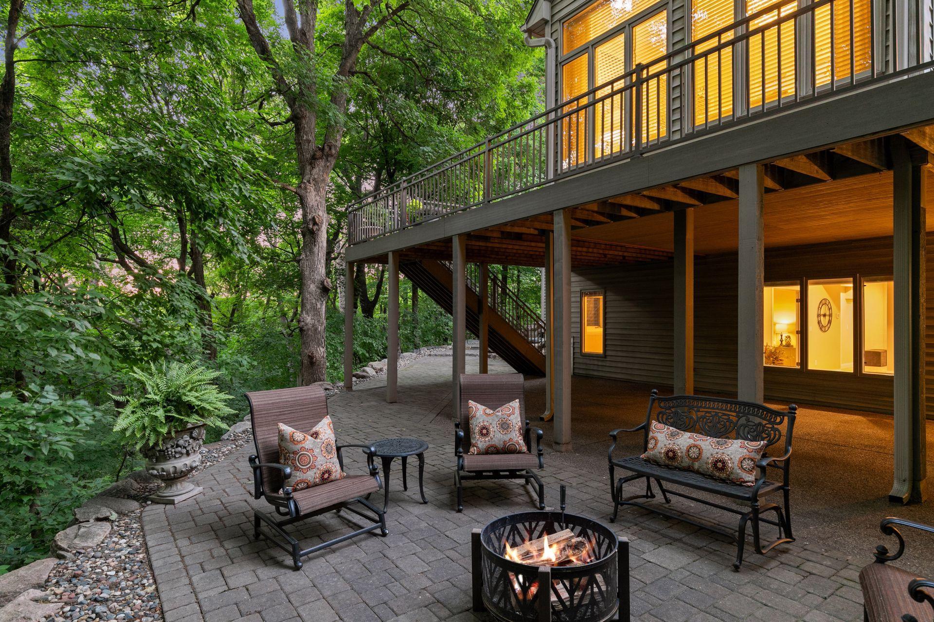 2775 W 150th Street