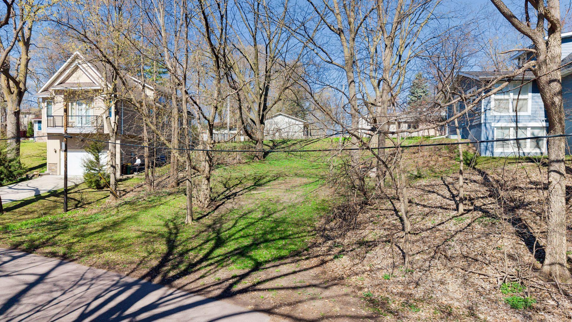 3310 Navarre Lane