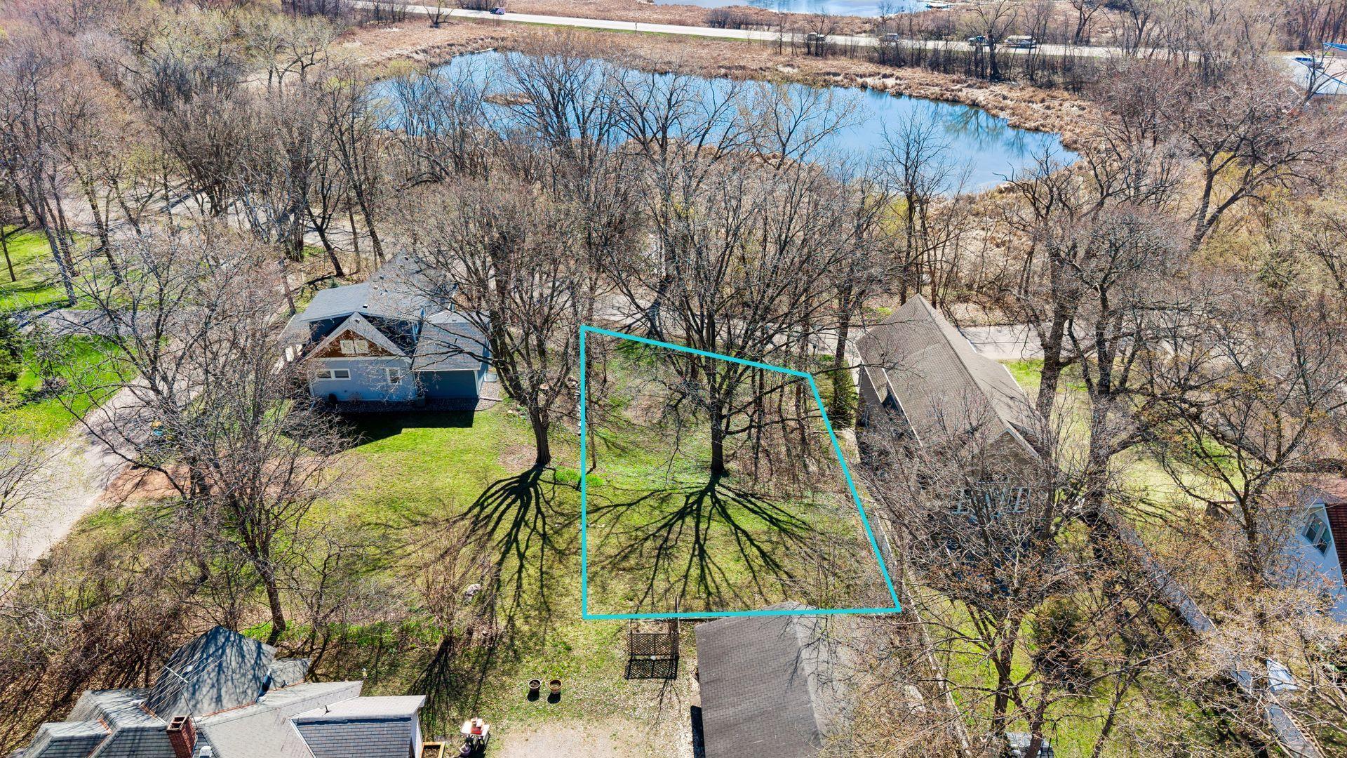 3310 Navarre Lane