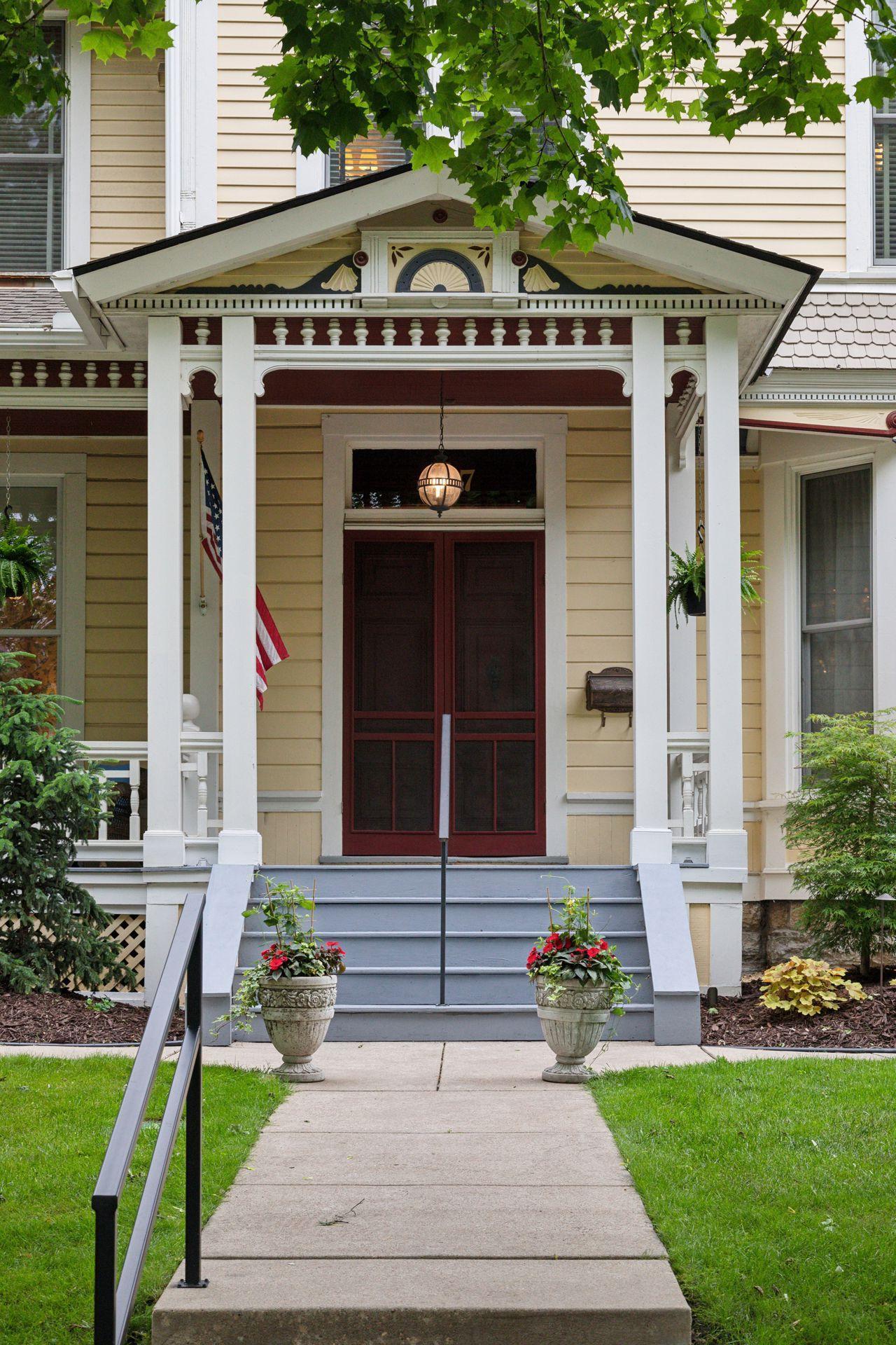 107 Virginia Street