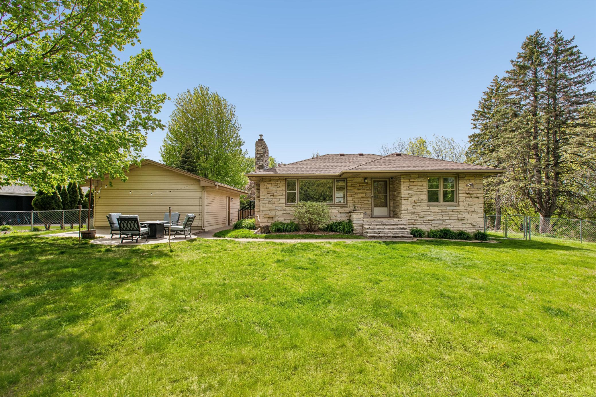 9509 Briar Circle