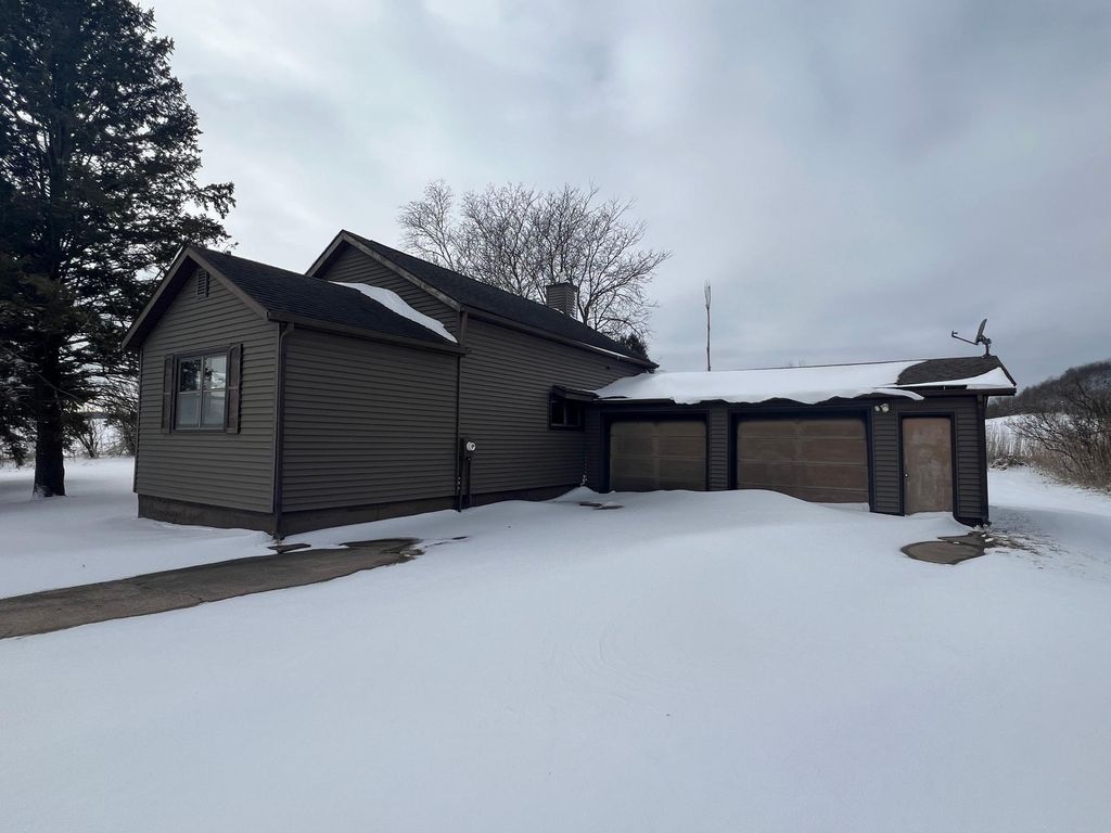 Photo of N5497 County Road De, Bangor, WI 54614 (MLS # 7036205)