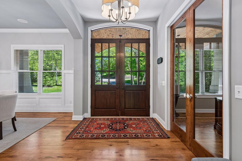 Photo of 4802 Timber Ridge Circle, Minnetonka, MN 55345 (MLS # 7053657)