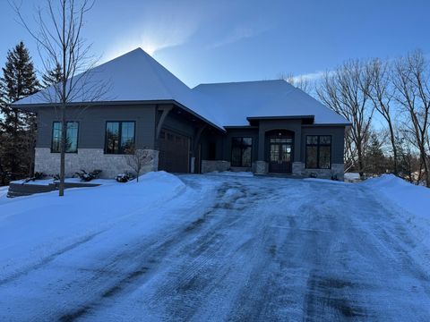 12803 Woodhaven Place Minnetonka MN 55305