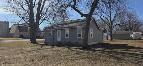 1006 1st Avenue Westbrook MN 56183