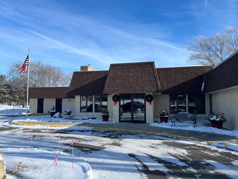 Photo of 250 Freemont Avenue SE #136, Hutchinson, MN 55350 (MLS # 6794994)