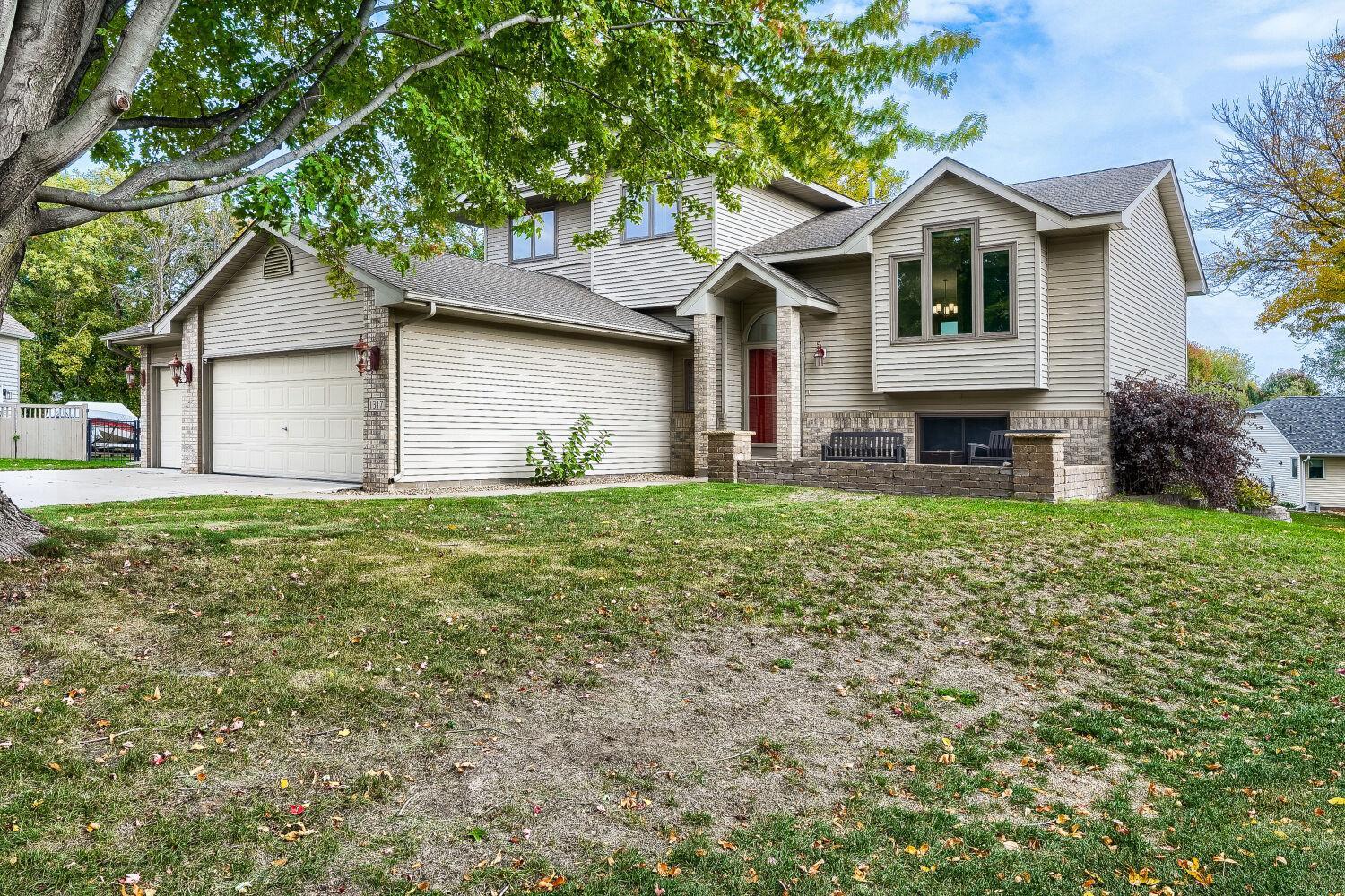 1317 Schooner Court
