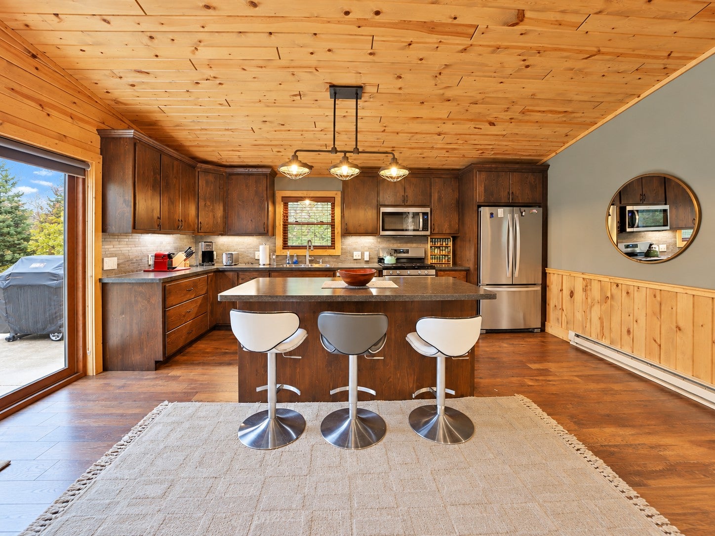 6141 Bourbon Lane