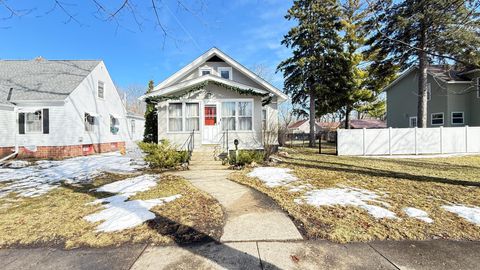 Photo of 206 N 9th Street, Montevideo, MN 56265 (MLS # 7040267)