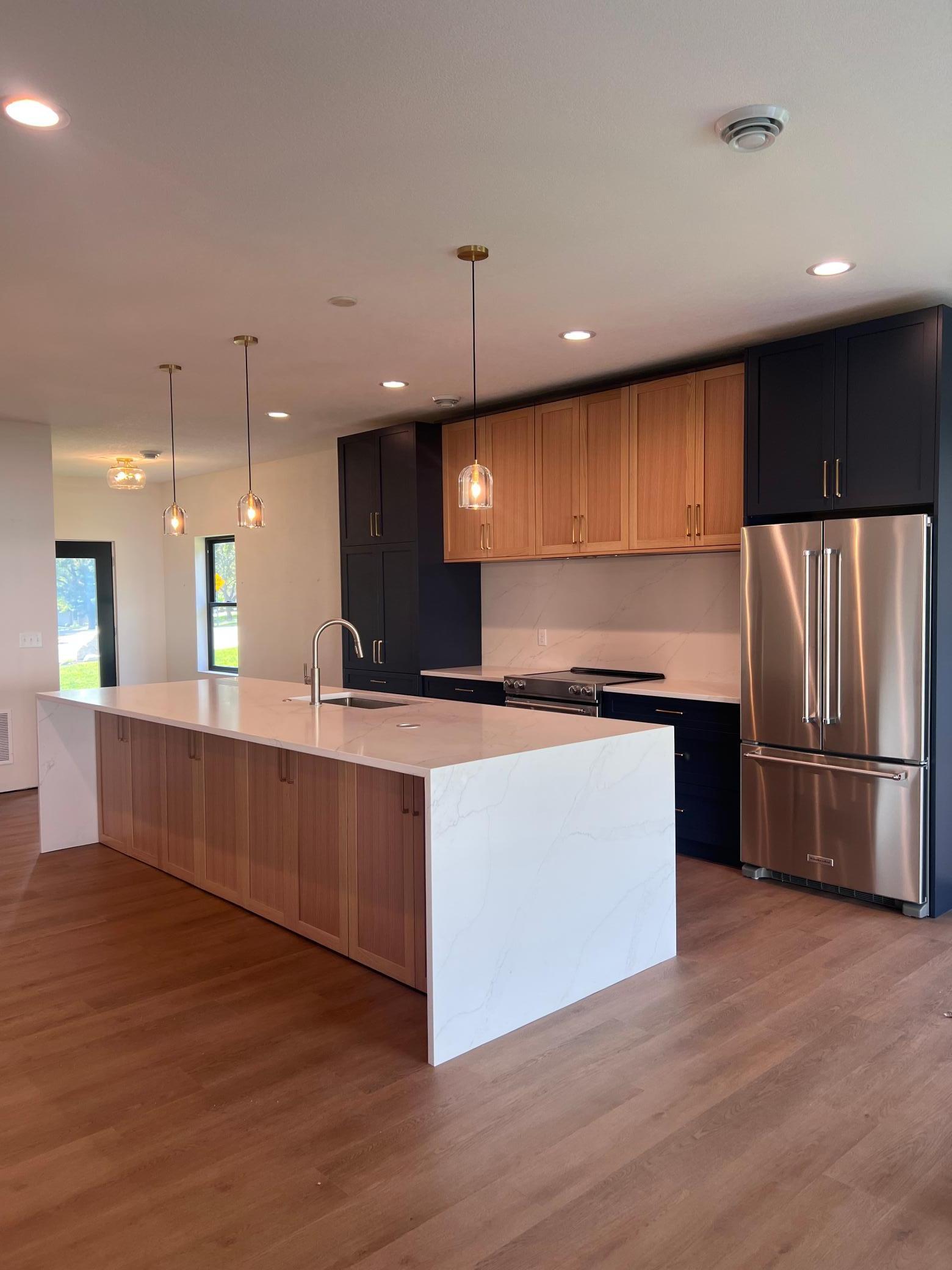 7577 138th Street W
