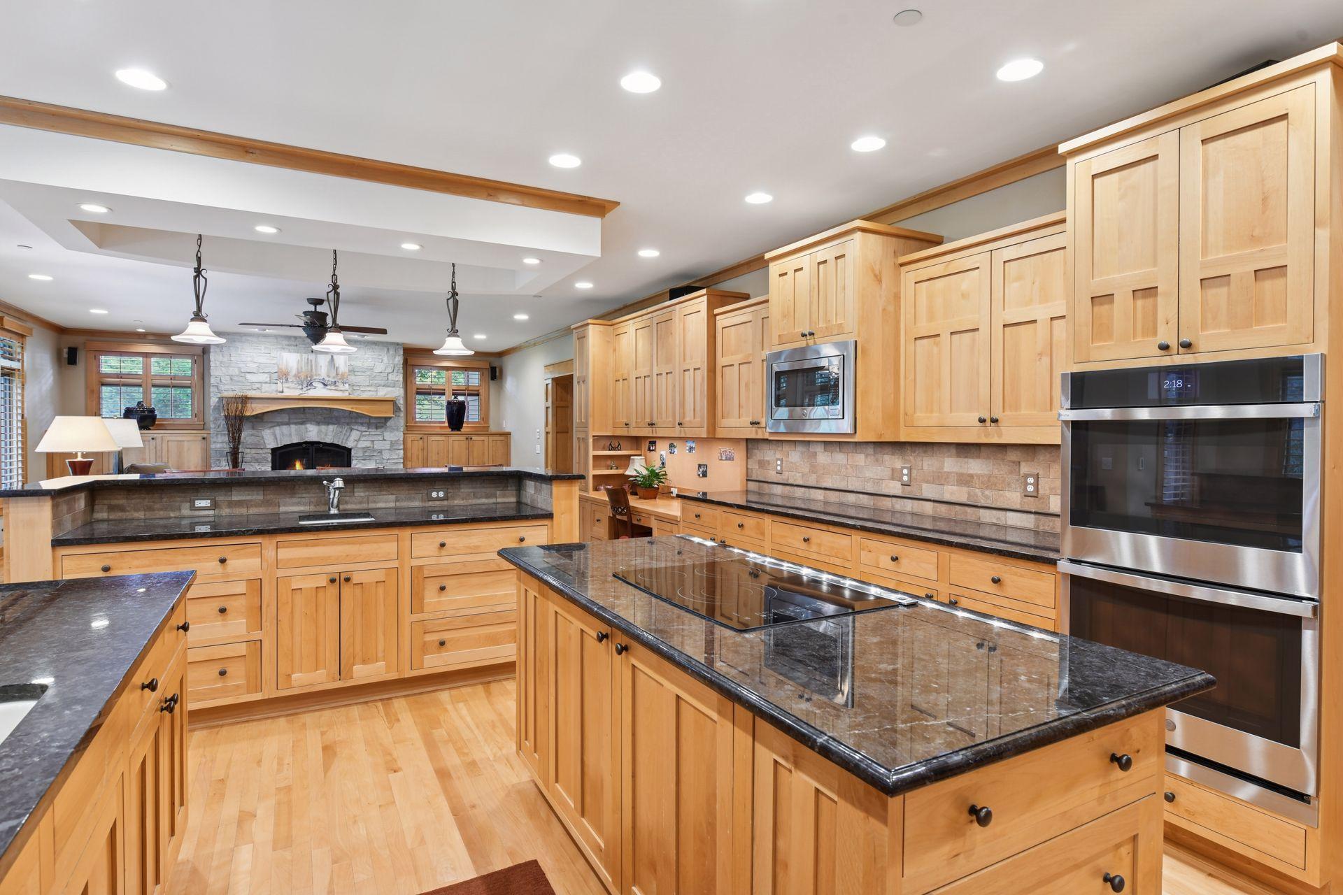 Minneapolis, Minnesota, 55436, United States, 5 Bedrooms Bedrooms, ,6 BathroomsBathrooms,Residential,Active,2034667