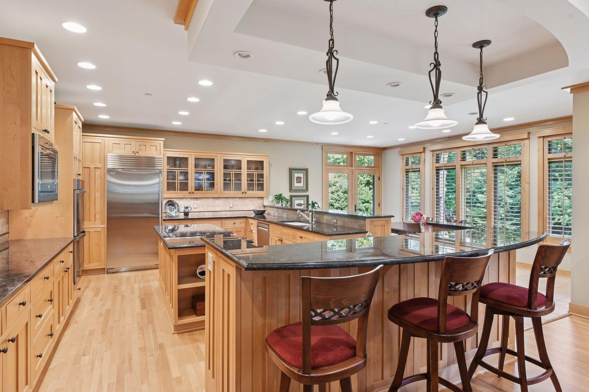 Minneapolis, Minnesota, 55436, United States, 5 Bedrooms Bedrooms, ,6 BathroomsBathrooms,Residential,Active,2034667