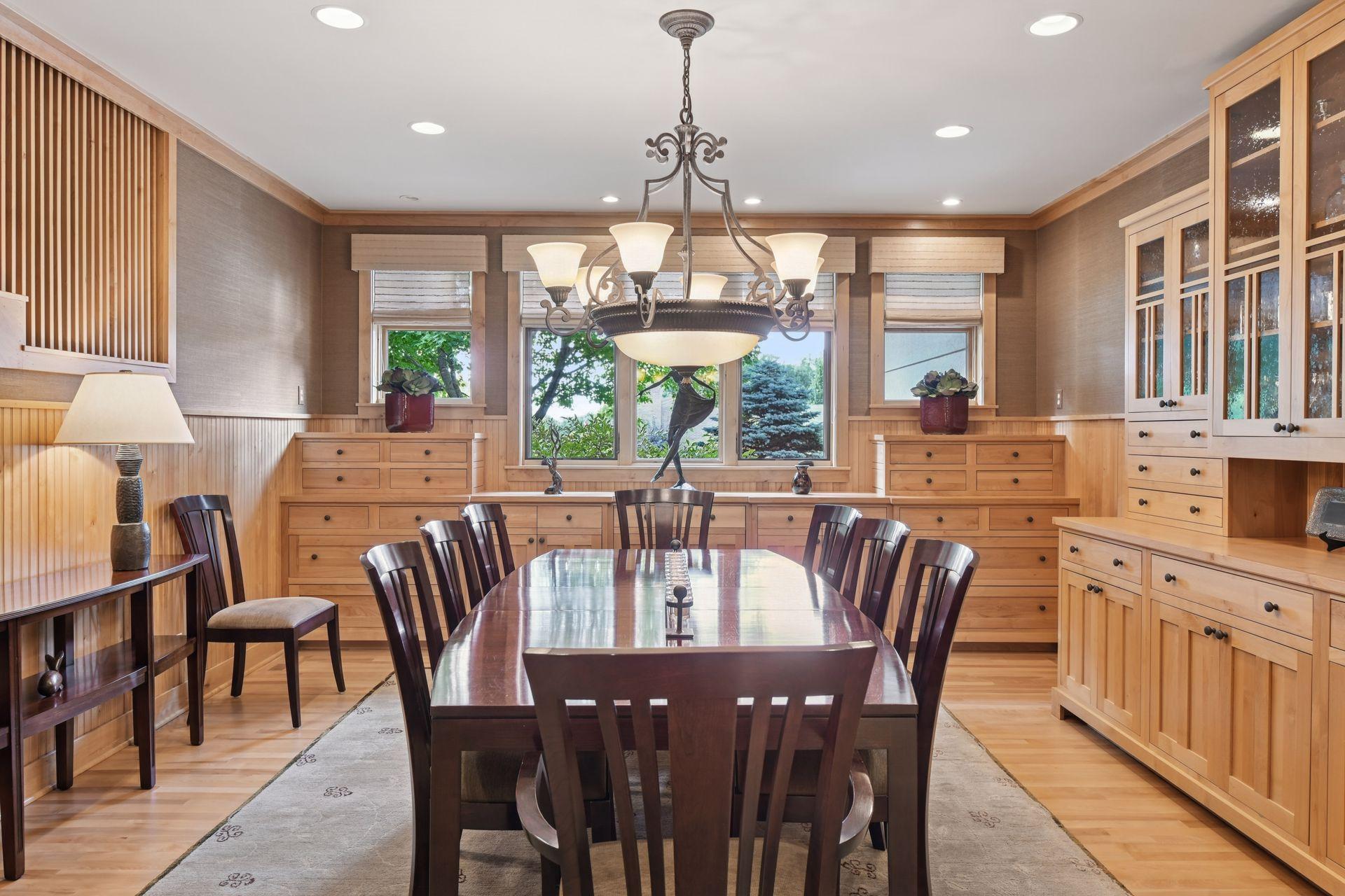 Minneapolis, Minnesota, 55436, United States, 5 Bedrooms Bedrooms, ,6 BathroomsBathrooms,Residential,Active,2034667