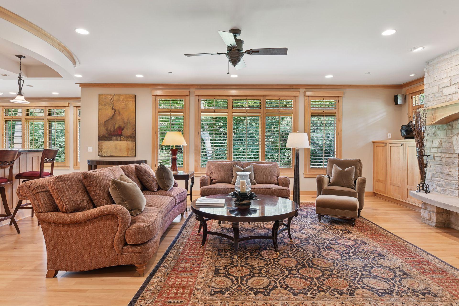 Minneapolis, Minnesota, 55436, United States, 5 Bedrooms Bedrooms, ,6 BathroomsBathrooms,Residential,Active,2034667