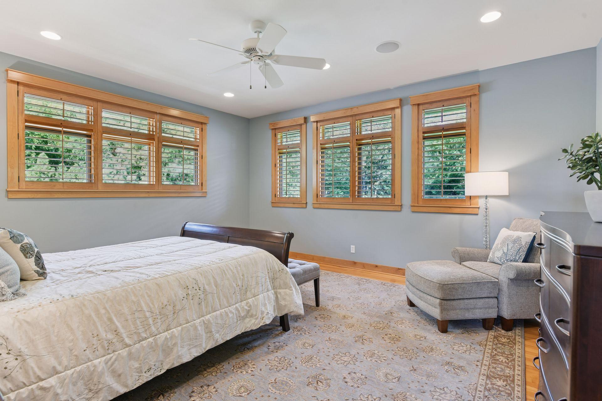 Minneapolis, Minnesota, 55436, United States, 5 Bedrooms Bedrooms, ,6 BathroomsBathrooms,Residential,Active,2034667