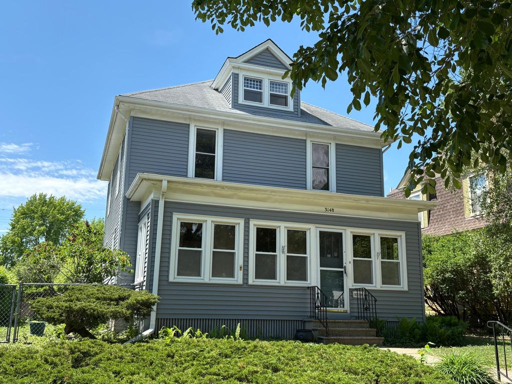 Photo of 3148 Dupont Avenue S, Minneapolis, MN 55408 (MLS # 7055077)