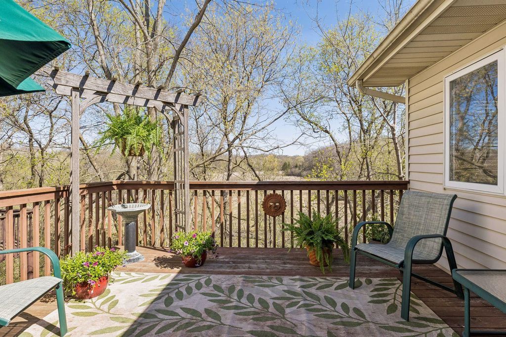 Photo of 17828 Townline Road, Minnetonka, MN 55345 (MLS # 7044329)