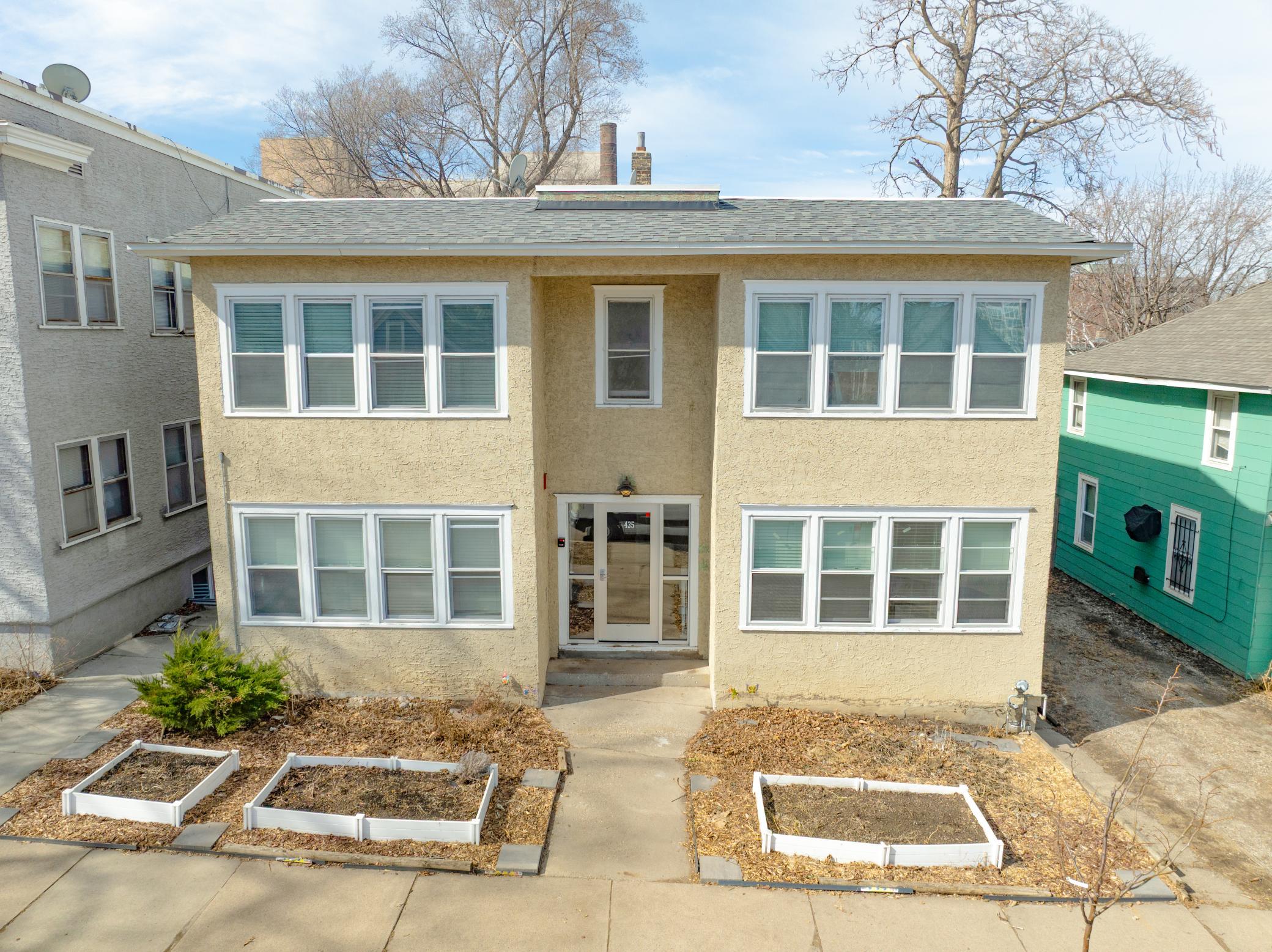 435 Fry Street