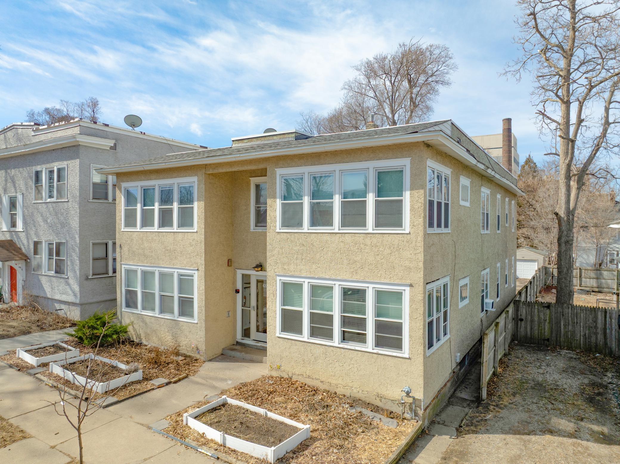 435 Fry Street