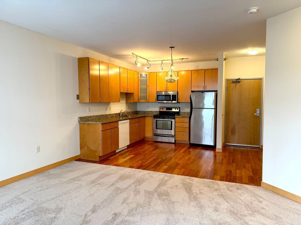 Photo of 2600 University Avenue SE #106, Minneapolis, MN 55414 (MLS # 7017512)
