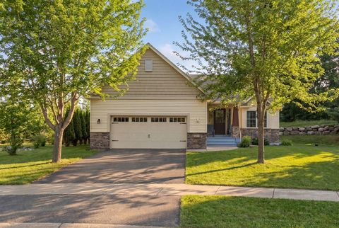 4843 Hamlet Avenue N Oakdale MN 55128