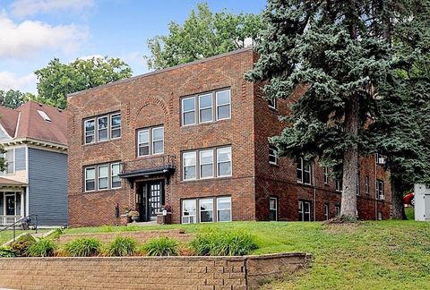 383 Grand Avenue 9 Saint Paul MN 55102