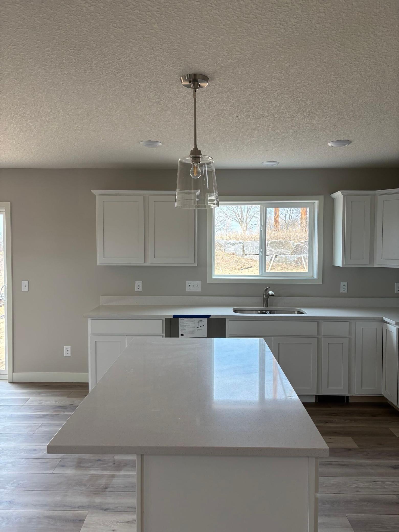 1598 76th Street W
