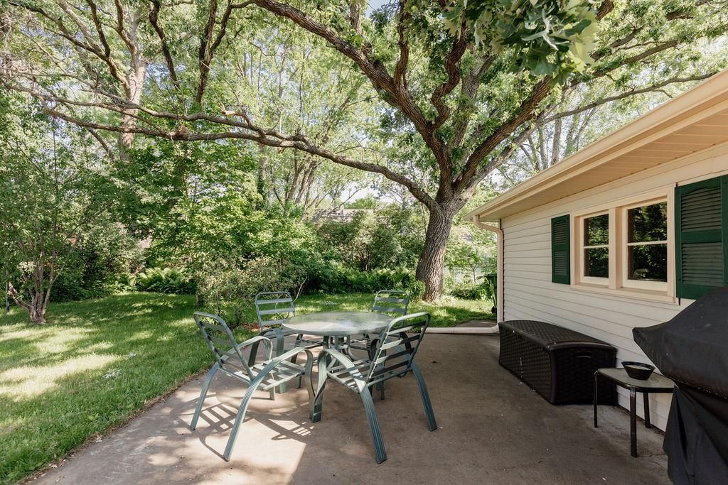 Photo of 117 91st Avenue NE, Blaine, MN 55434 (MLS # 7013326)