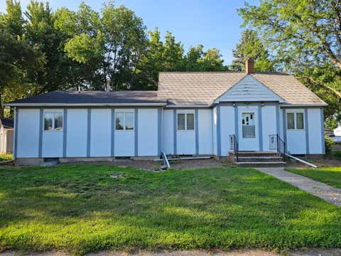 Photo of 131 E Dineen Street, Sanborn, MN 56083 (MLS # 7102063)
