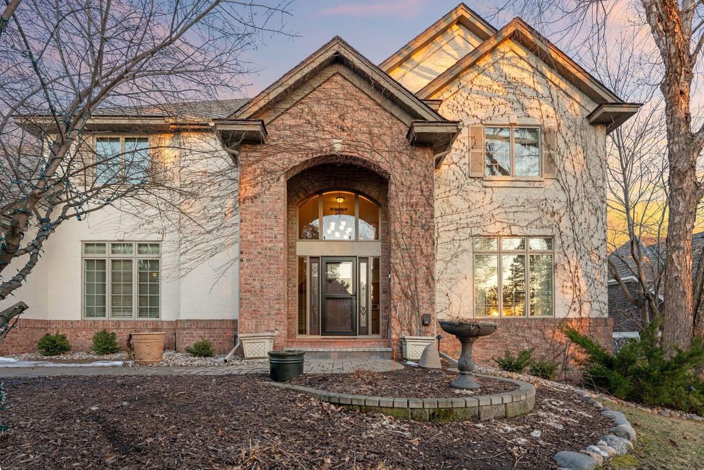 Photo of 10299 Bucks Way, Eden Prairie, MN 55347 (MLS # 7023039)