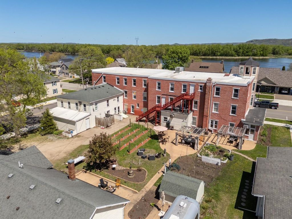 Photo of 333 Main Street W, Wabasha, MN 55981 (MLS # 7096320)