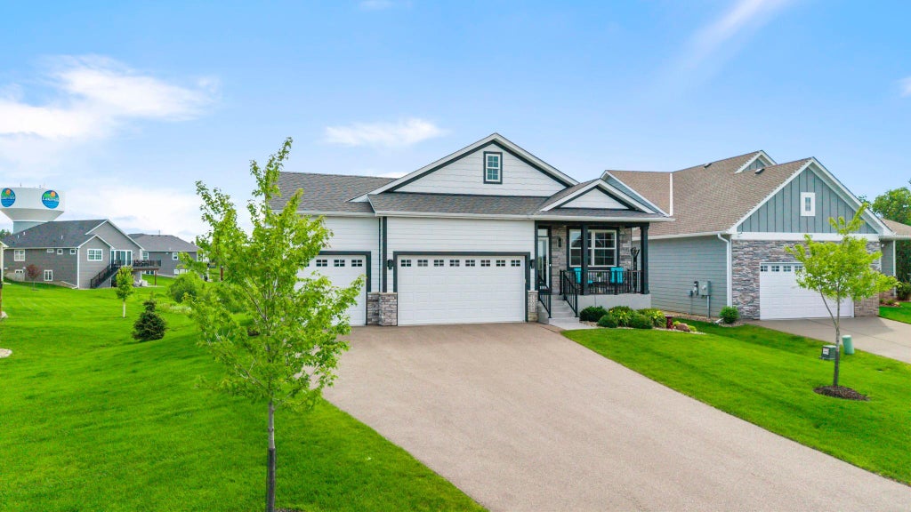 Photo of 17960 Granite Court, Lakeville, MN 55044 (MLS # 7080525)