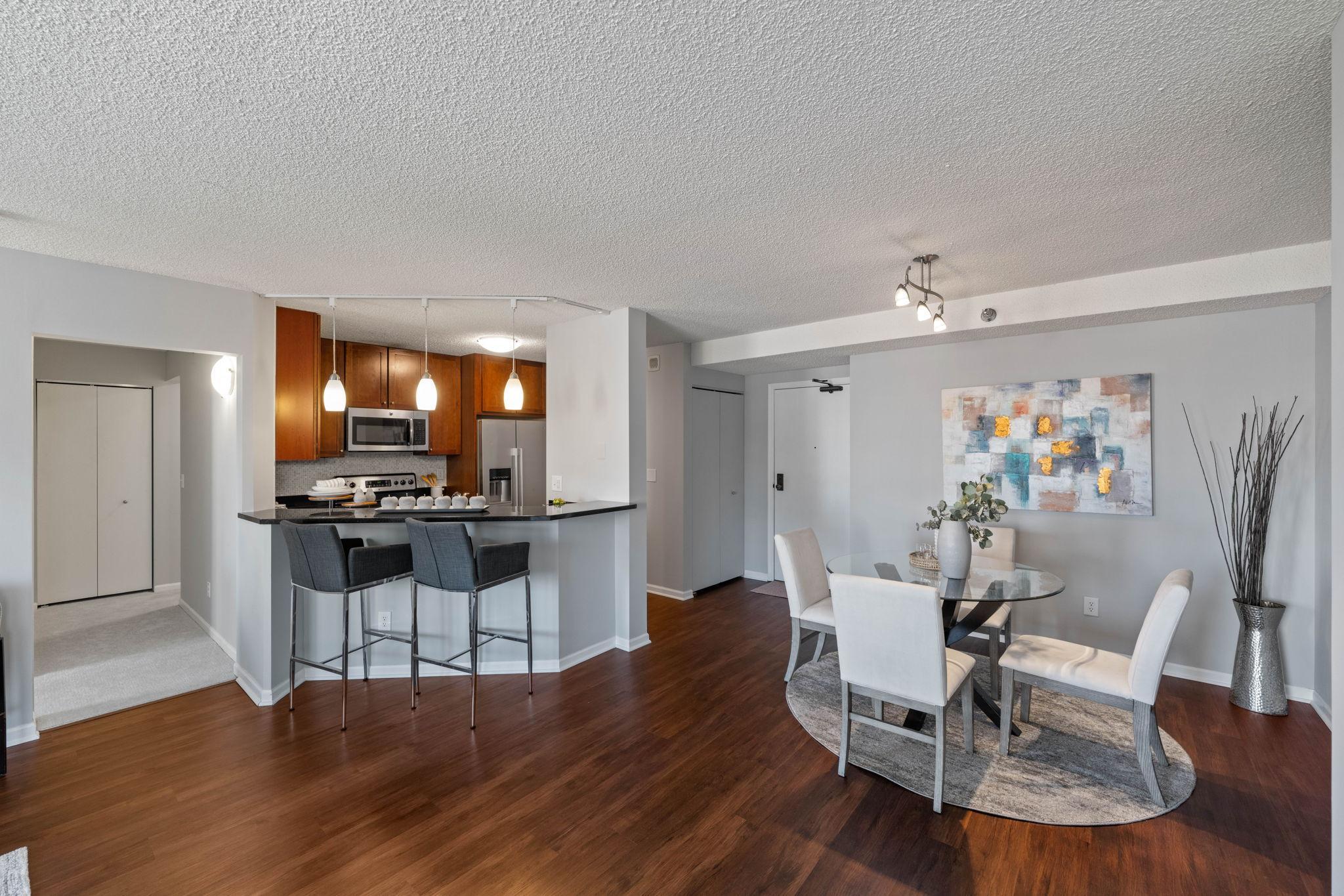 401 S 1st Street 623
