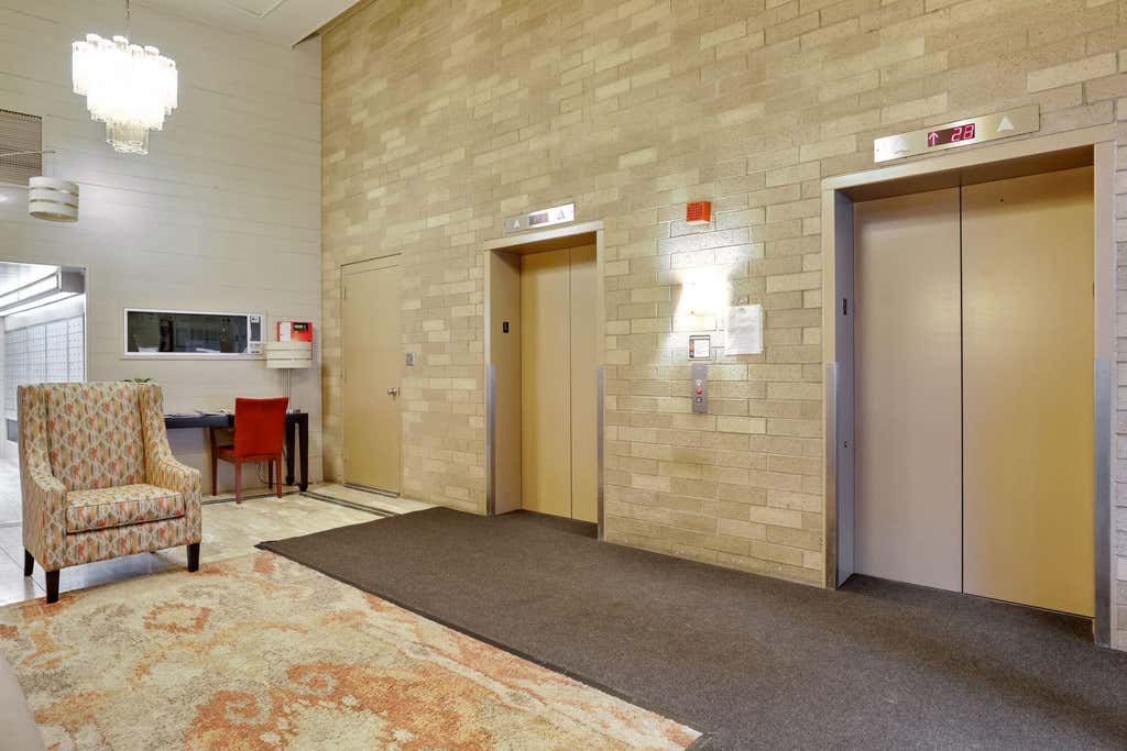 Photo of 66 9th Street E #2615, Saint Paul, MN 55101 (MLS # 7066135)