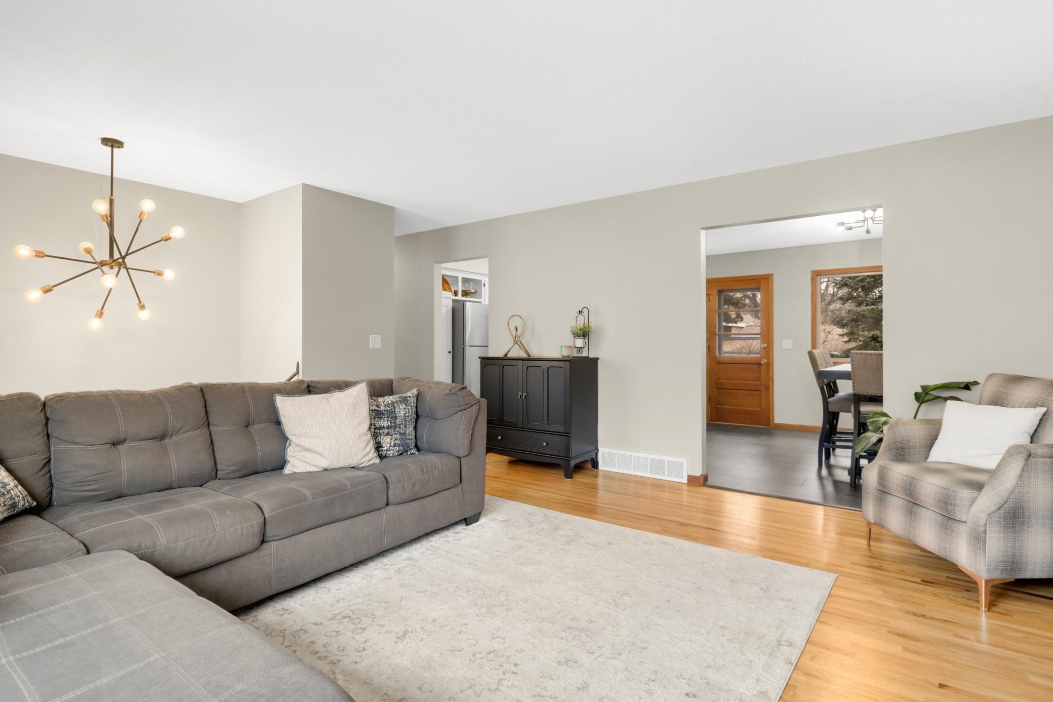 9821 Xerxes Avenue S