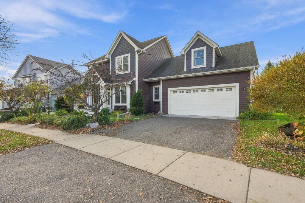 Photo of 11607 E Laketowne Drive, Albertville, MN 55301 (MLS # 7159530)
