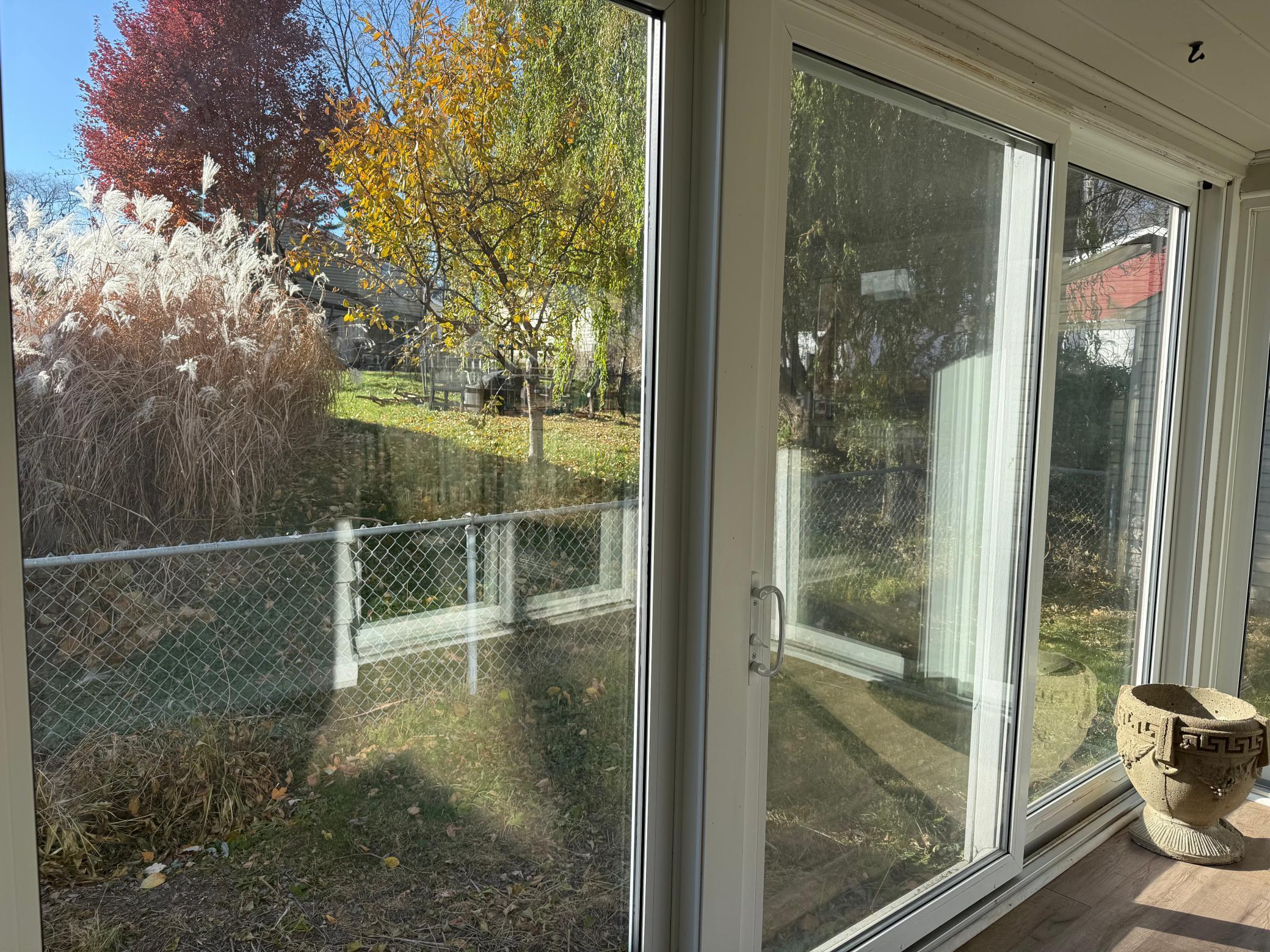 2910 Vernon Avenue S