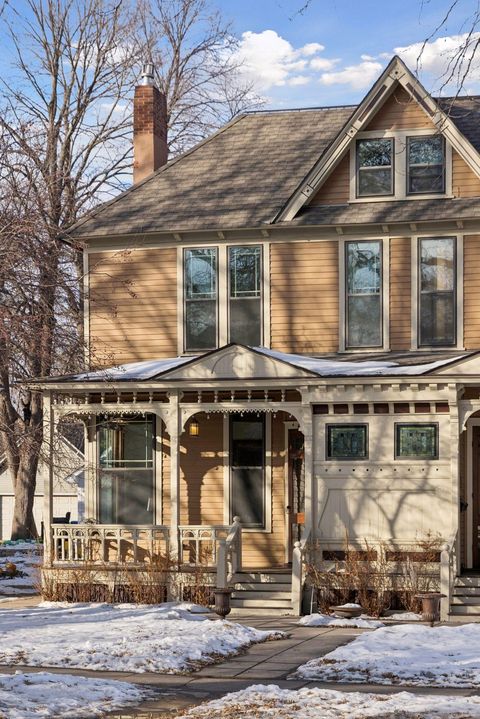 417 Holly Avenue Saint Paul MN 55102